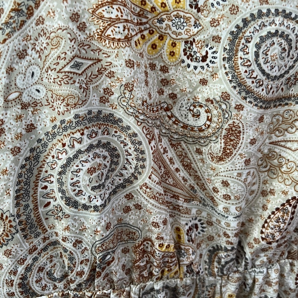 Lush Cream and Brown Paisley Jumpsuit Size Medium New - Picture 7 of 7